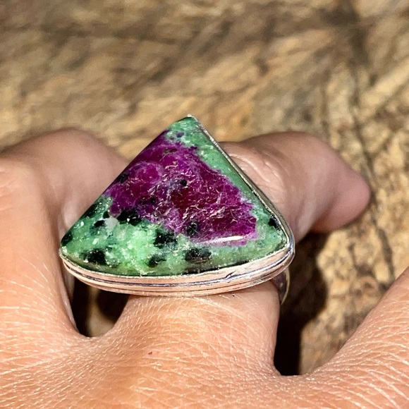 Anyolite Ruby Green Zoisite Ring Size 7 1/2 - Picture 7 of 15